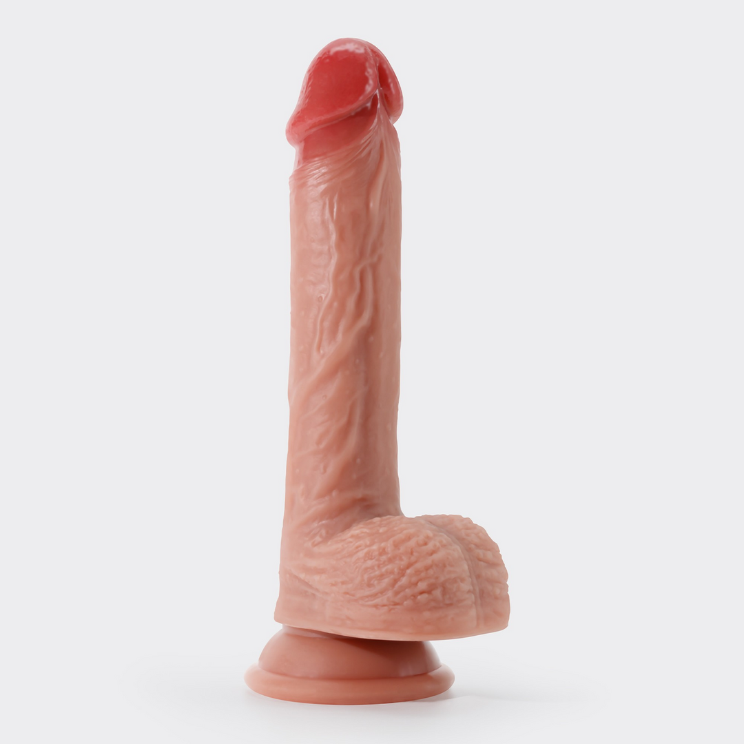 Inviktus - Vloeibare Silikon Dildo - 8 / 22 cm - Vleeskleur